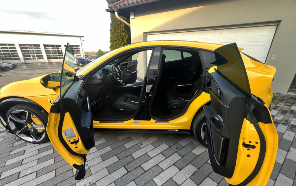 Ferrari Purosangue